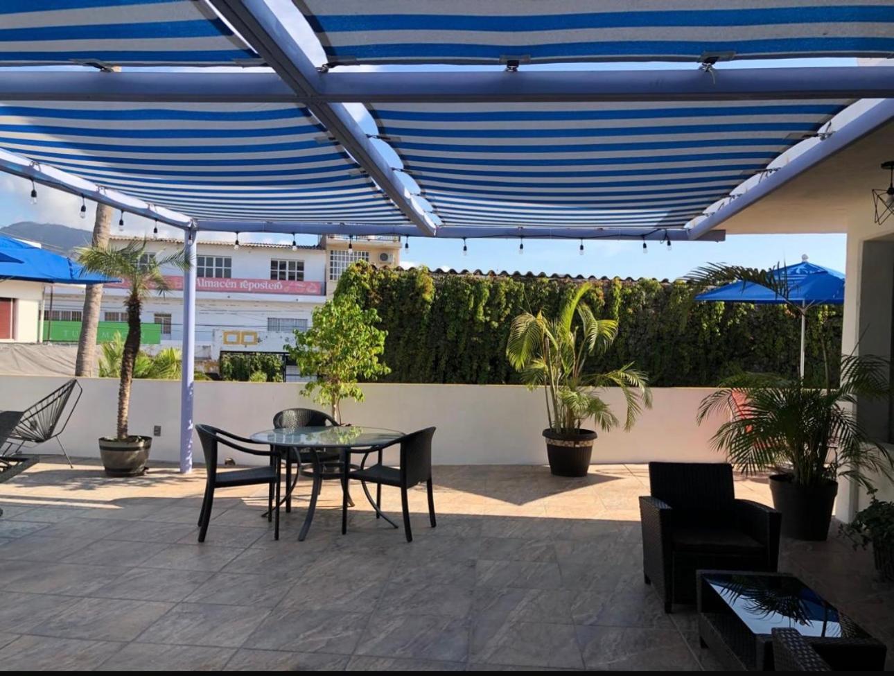 Hotel Boutique Ixaya Пуерто Валярта Екстериор снимка