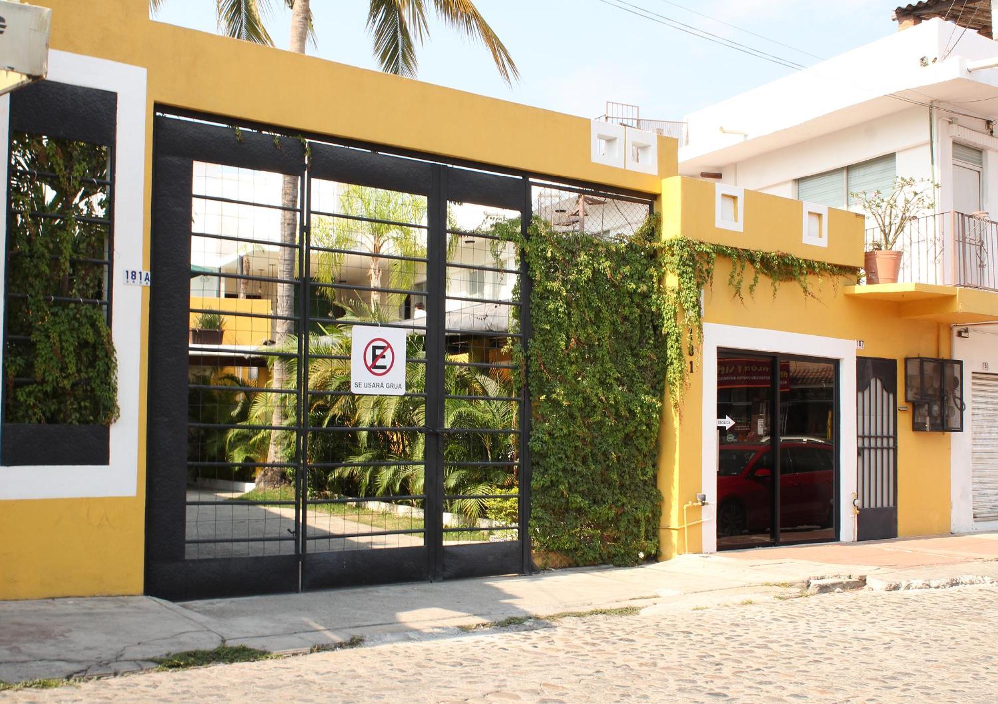 Hotel Boutique Ixaya Пуерто Валярта Екстериор снимка